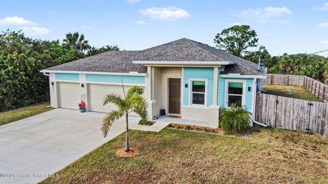 831 Beach Street SW, Palm Bay, FL 32908