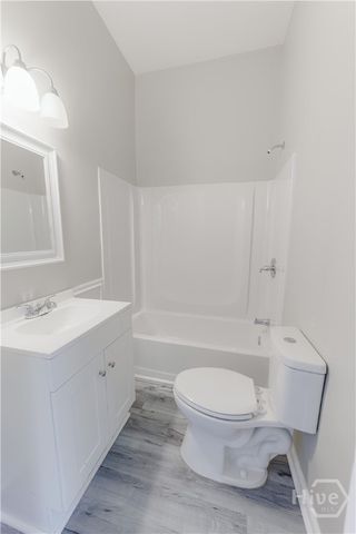 2217 Bolling Street, Savannah, GA 31404
