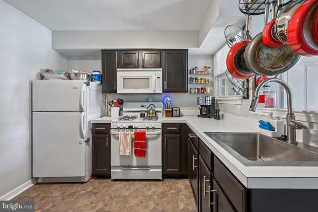 1140 TRISTRAM CIR, Mantua, NJ 08051