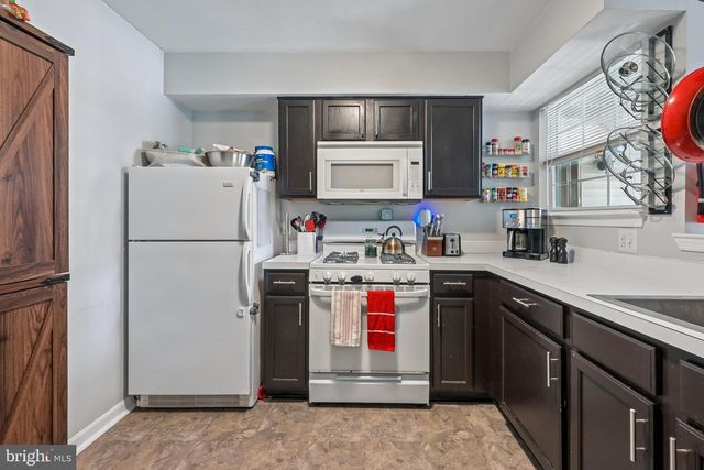 1140 TRISTRAM CIR, Mantua, NJ 08051