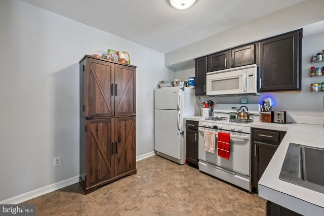 1140 TRISTRAM CIR, Mantua, NJ 08051