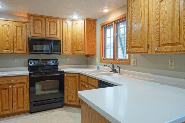 124 N LINCOLN, Stetsonville, WI 54480