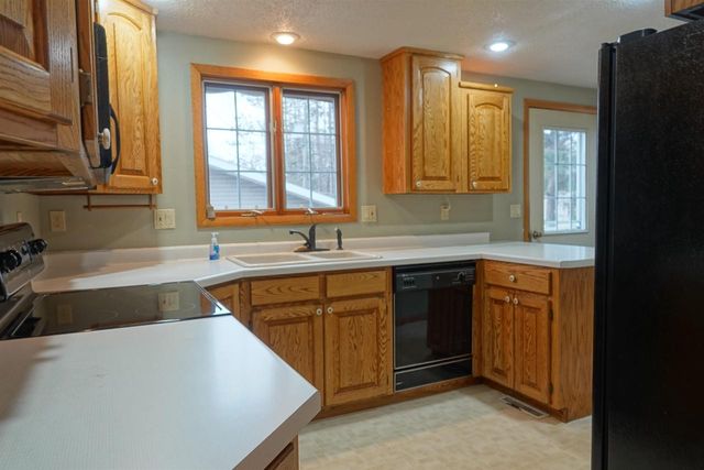124 N LINCOLN, Stetsonville, WI 54480