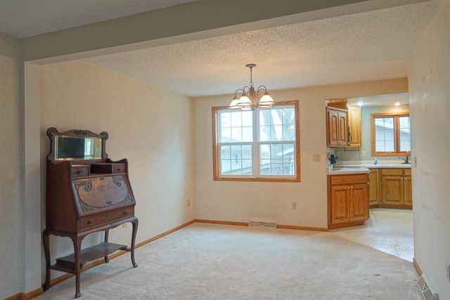 124 N LINCOLN, Stetsonville, WI 54480