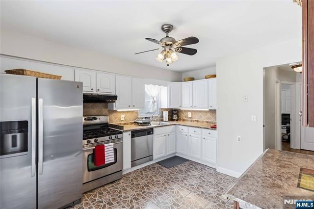 569 Linden Avenue, Teaneck, NJ 07666