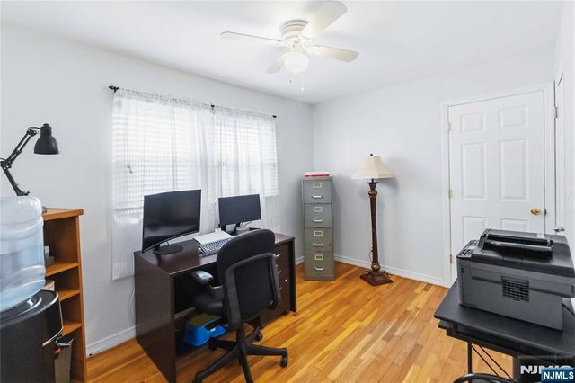 569 Linden Avenue, Teaneck, NJ 07666