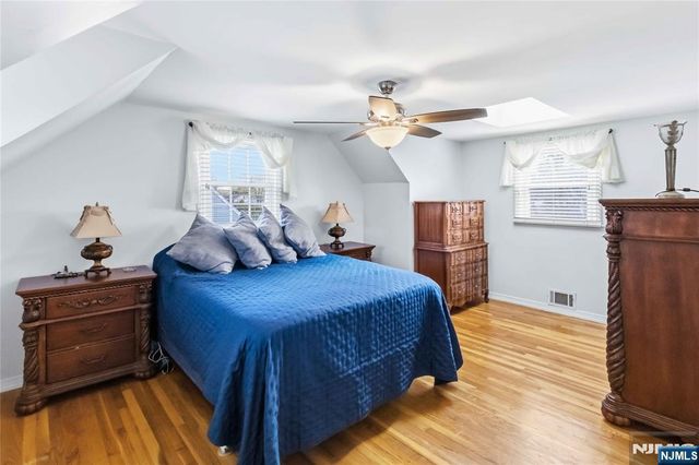 569 Linden Avenue, Teaneck, NJ 07666