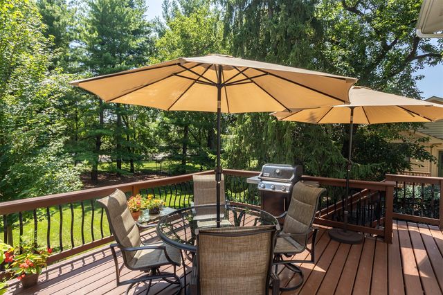 7108 Holcomb Avenue, Urbandale, IA 50322