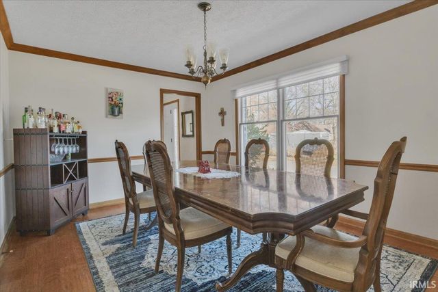 7500 Tyring Road, Newburgh, IN 47630