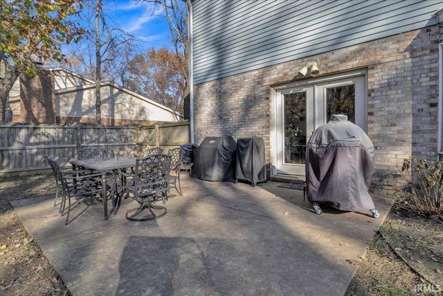 7500 Tyring Road, Newburgh, IN 47630