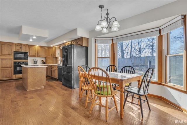 7500 Tyring Road, Newburgh, IN 47630