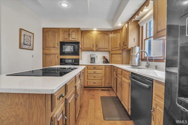 7500 Tyring Road, Newburgh, IN 47630