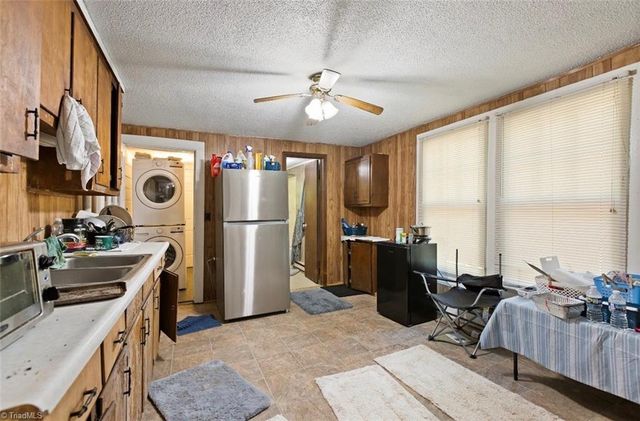 3702 Hudson Street, Archdale, NC 27263