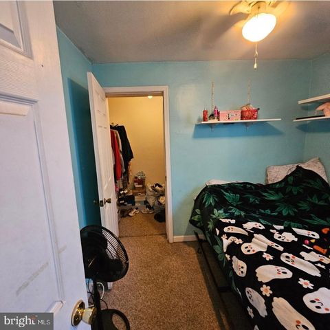 36 S WEST AVE, Vineland, NJ 08360