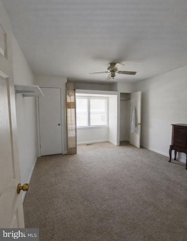 36 S WEST AVE, Vineland, NJ 08360