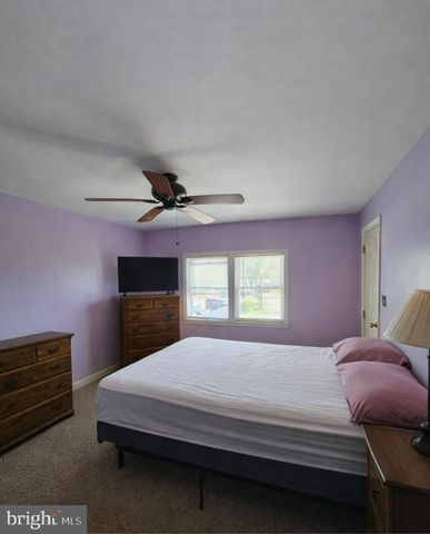 36 S WEST AVE, Vineland, NJ 08360