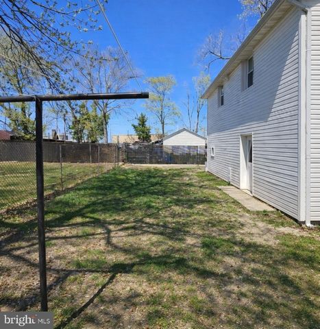 36 S WEST AVE, Vineland, NJ 08360