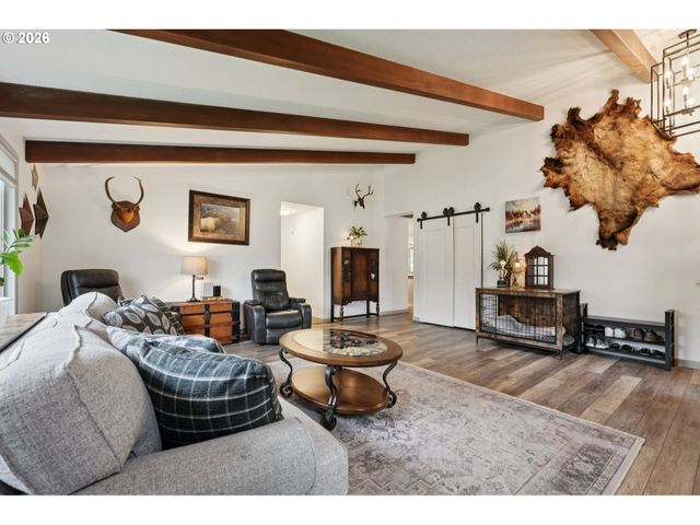 10250 Sw BRYTON Ct, Wilsonville, OR 97070