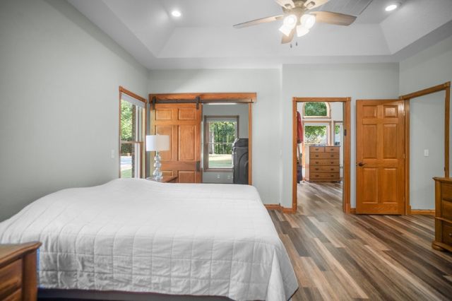 8115 Fairway Drive, Rogers, AR 72756