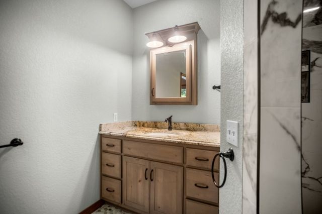 8115 Fairway Drive, Rogers, AR 72756