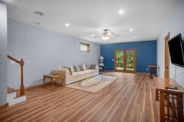 8115 Fairway Drive, Rogers, AR 72756