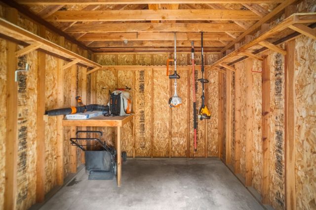 8115 Fairway Drive, Rogers, AR 72756