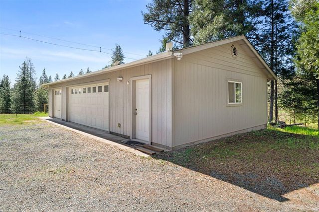 525 Templin Avenue, Grants Pass, OR 97526