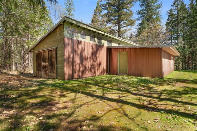 525 Templin Avenue, Grants Pass, OR 97526