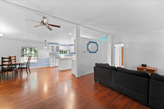 525 Templin Avenue, Grants Pass, OR 97526