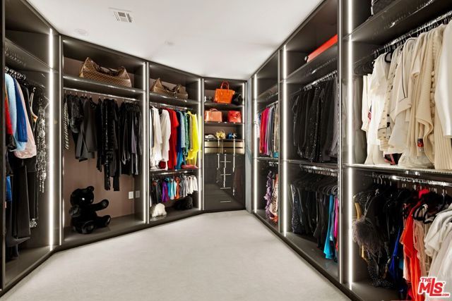 10776 Wilshire Boulevard 403, Los Angeles, CA 90024