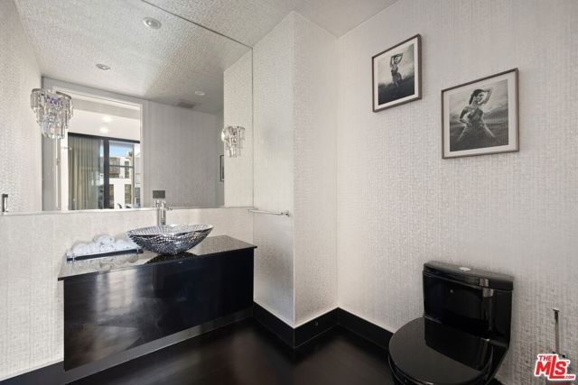 10776 Wilshire Boulevard 403, Los Angeles, CA 90024