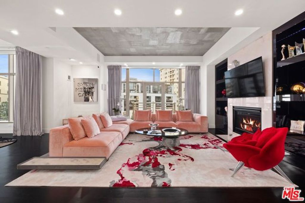 10776 Wilshire Boulevard 403, Los Angeles, CA 90024