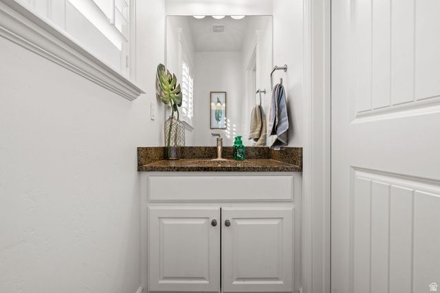 1073 W RIVER RIDGE LN, Spanish Fork, UT 84660