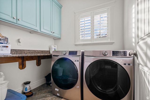 1073 W RIVER RIDGE LN, Spanish Fork, UT 84660