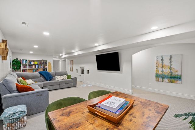 1073 W RIVER RIDGE LN, Spanish Fork, UT 84660