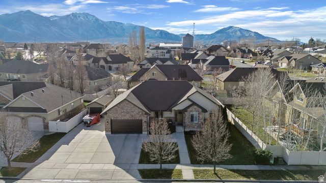 1073 W RIVER RIDGE LN, Spanish Fork, UT 84660