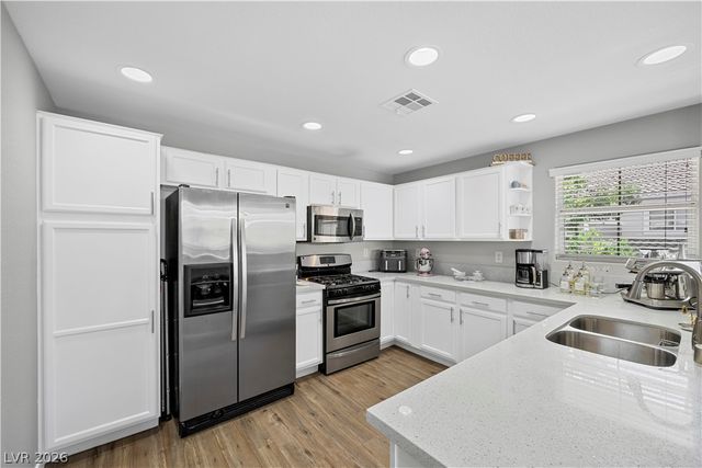 2325 Windmill Parkway 1124, Henderson, NV 89074