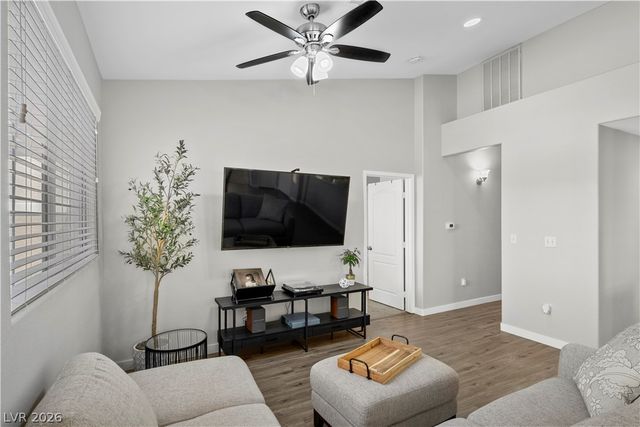 2325 Windmill Parkway 1124, Henderson, NV 89074