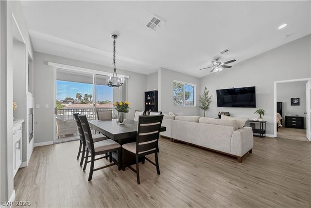 2325 Windmill Parkway 1124, Henderson, NV 89074
