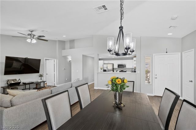 2325 Windmill Parkway 1124, Henderson, NV 89074