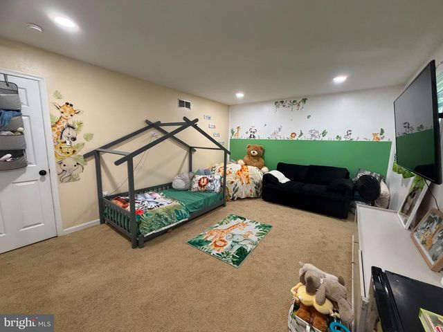 528 SHALTER AVE, Temple, PA 19560