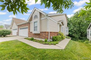 1359 Eagles Way Court, Hazelwood, MO 63042