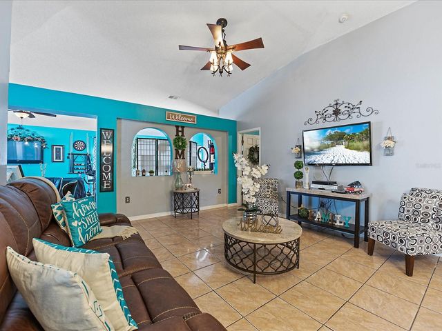 837 GRANDE REGAL POINT, Winter Garden, FL 34787