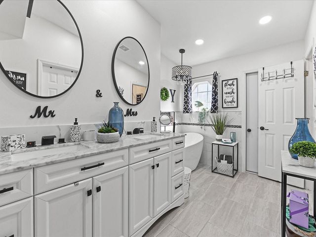 837 GRANDE REGAL POINT, Winter Garden, FL 34787