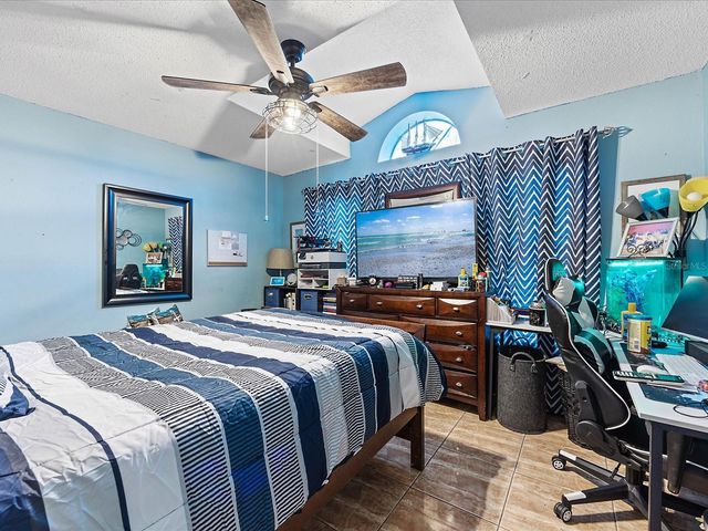 837 GRANDE REGAL POINT, Winter Garden, FL 34787