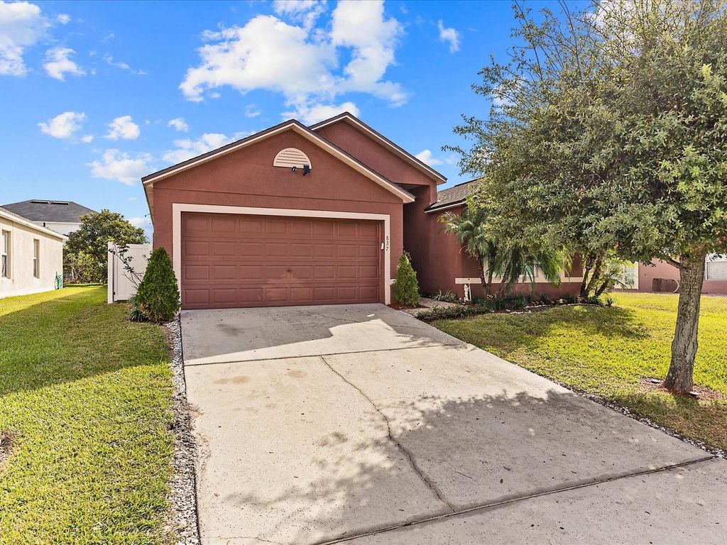 837 GRANDE REGAL POINT, Winter Garden, FL 34787