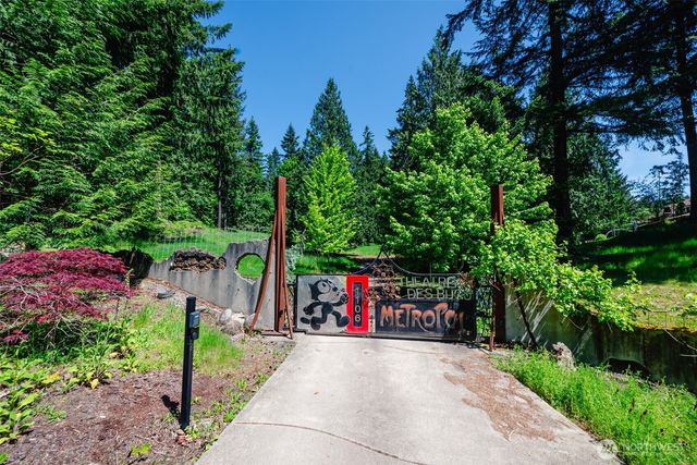 1106 254th Avenue NE, Sammamish, WA 98074