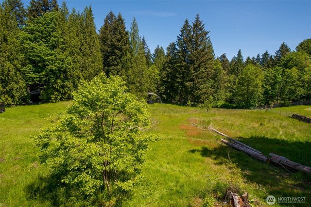 1106 254th Avenue NE, Sammamish, WA 98074