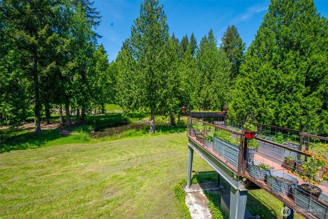 1106 254th Avenue NE, Sammamish, WA 98074