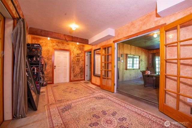 1106 254th Avenue NE, Sammamish, WA 98074